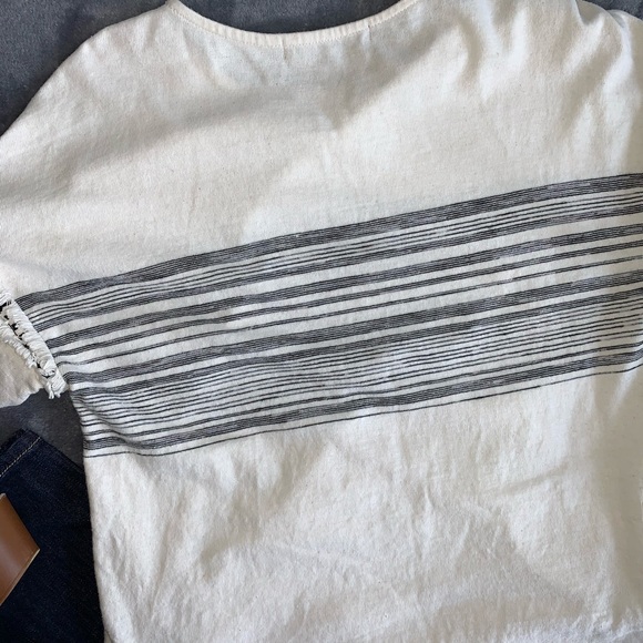 Anthropologie Eva Franco Pocket T-Shirt Tan SizeXS - Picture 8 of 15